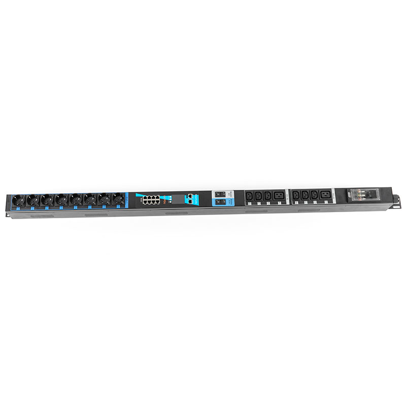 Sirkuit Magnetik Hidraulik 16-Outlet Sensor TCP/IP Vertikal eco Smart Rack Pdu