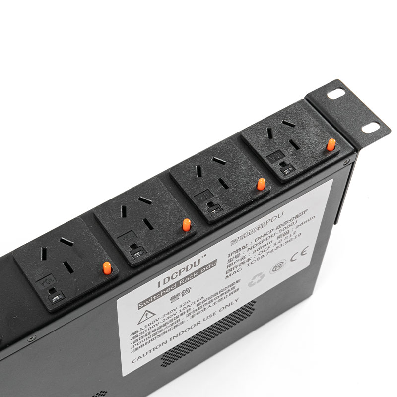 8-Outlet Pemutus Sensor TCP/IP Horisontal eco Smart Rack Pdu 1U