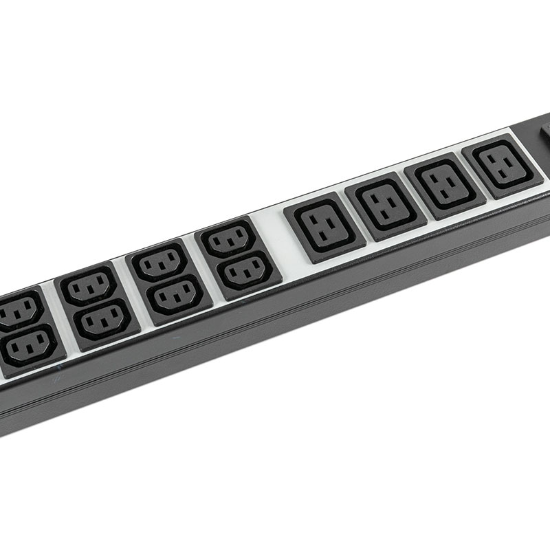 28-Outlet C13 C19 Rak Saklar Pemutus SPD Vertikal Pdu